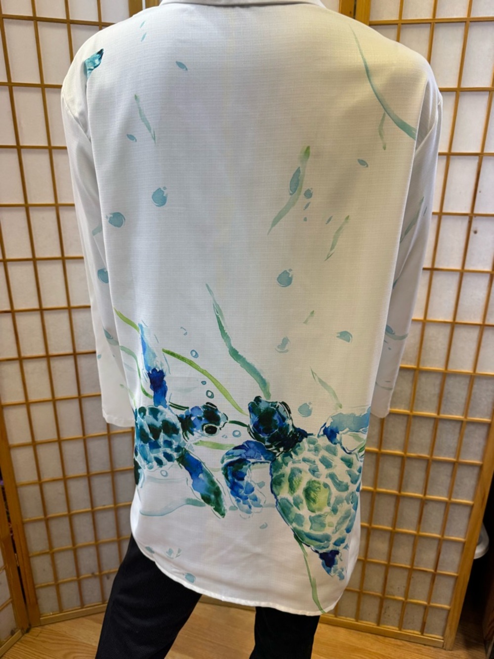 White Button-Down Shirt with Blue-Green Turtle Print - Picture 3 of 12